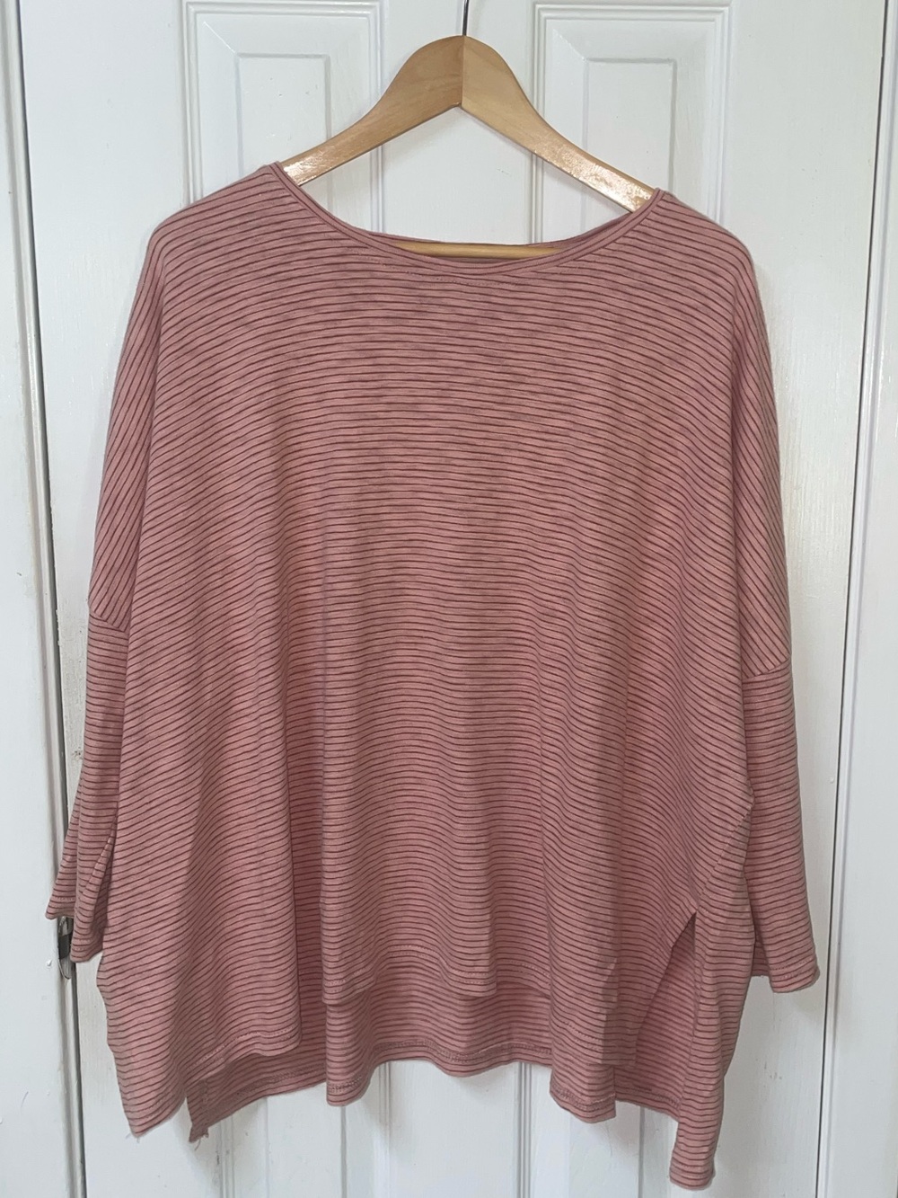 Mersea Top Tee Shirt Tshirt Women’s OS One Size ? Coastal Striped Pink Beach - Picture 2 of 6